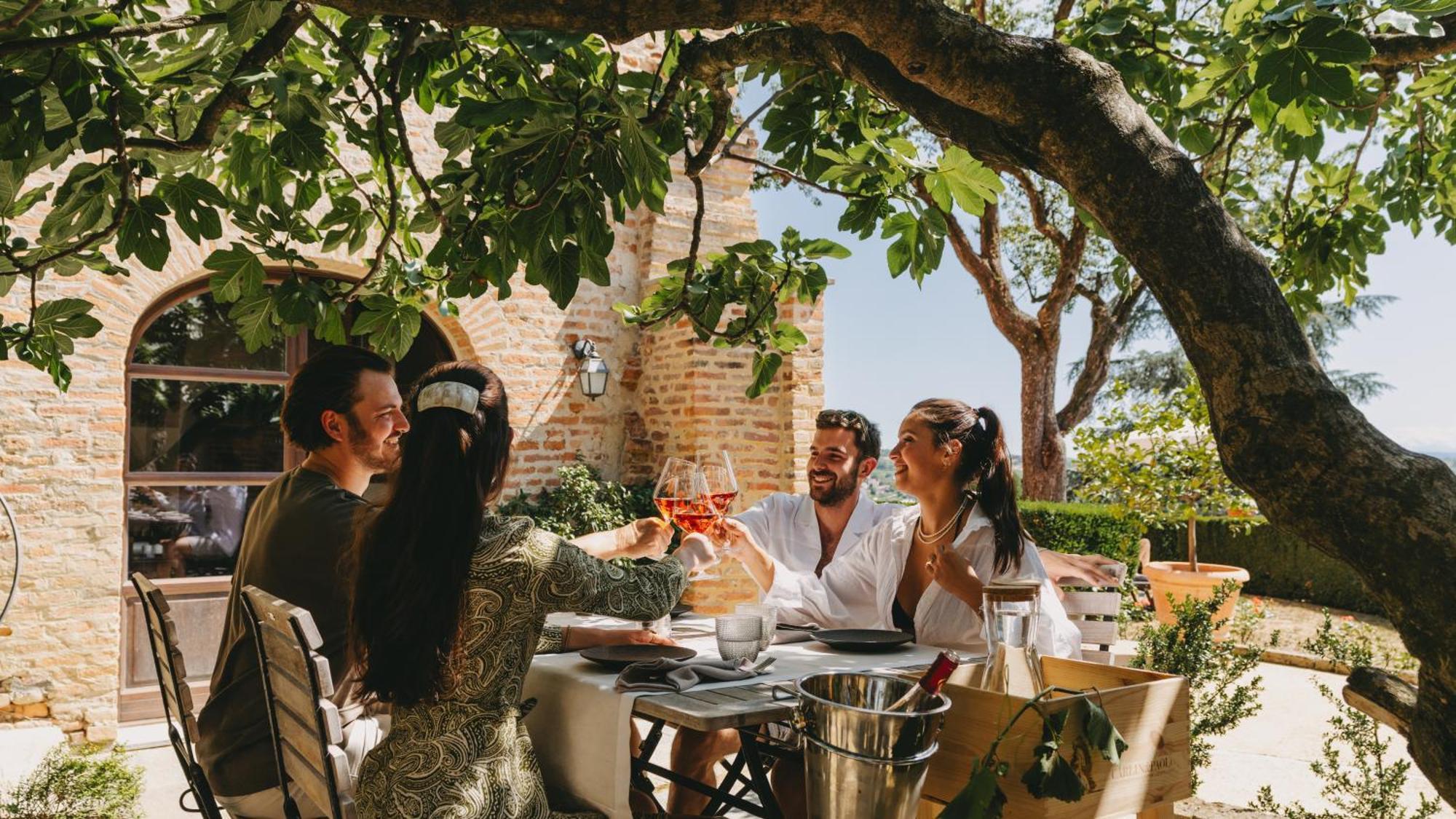 Sunstar Hotel Piemont Castello Di Villa Isola d'Asti ภายนอก รูปภาพ