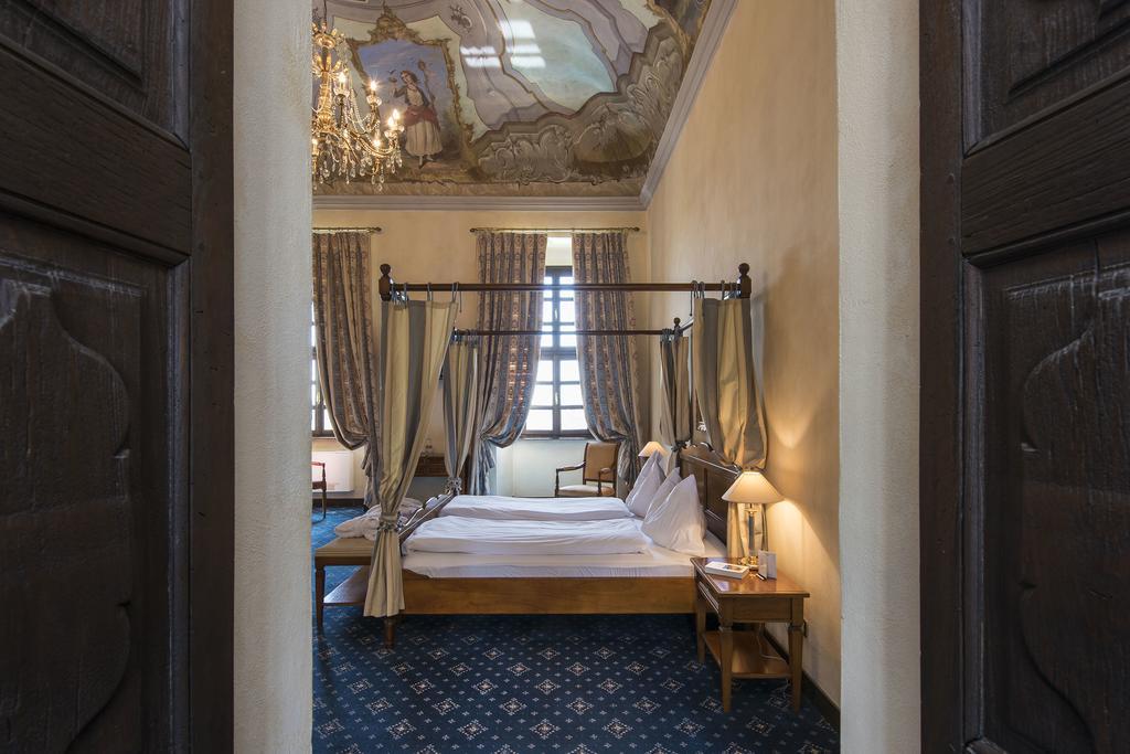 Sunstar Hotel Piemont Castello Di Villa Isola d'Asti ภายนอก รูปภาพ