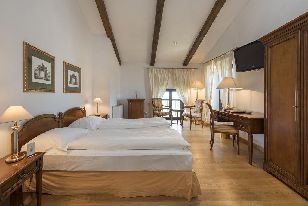 Sunstar Hotel Piemont Castello Di Villa Isola d'Asti ห้อง รูปภาพ